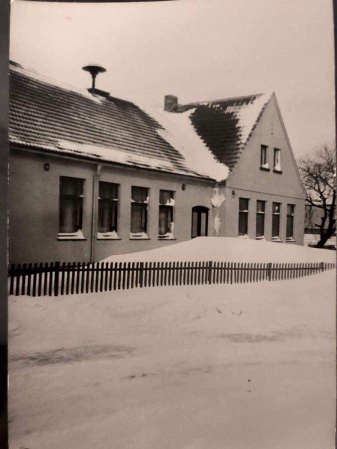 Pension & Restaurant "Alte Schule" Kluis Kültér fotó